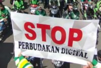  Aksi demo damai Frontal Jawa Timur di Surabaya