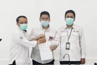 Surat kesepakatan dalam bentuk Berita Acara Mediasi yang ditandatangani oleh para pihak dengan saksi-saksi dari pihak KASN dan Universitas (IST)