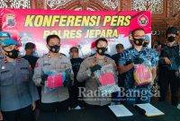 Kapolres Jepara AKBP Warsono, SH., SIK., MH 
saat keterangan Konferensi Pers (IST)