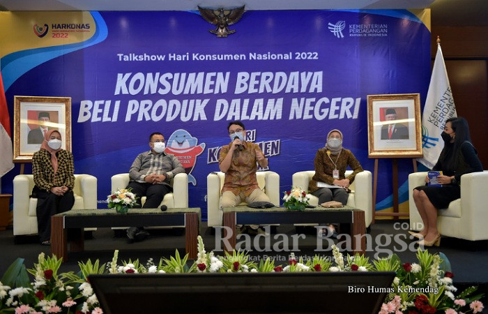 Wakil Menteri Perdagangan, Jerry Sambuaga menjadi narasumber dalam acara Talkshow Hari Konsumen Nasional 2022 dengan tema 