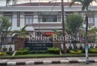 Kantor Kejaksaan Negeri Lamongan. Rabu, (13/04) (IST)