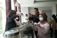  Aneka menu buka puasa POP! Hotel Diponegoro Surabaya (IST)
