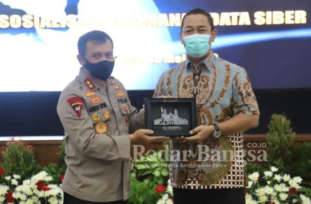 (Kanan) Kapolda Jateng Irjen Pol Ahmad Luthfi (Dok Foto IST)