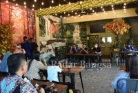 Pertemuan bertajuk Ngobrol Pintar (Ngopi) Humas Polresta Sidoarjo bersama Netizen tersebut, berlangsung Senin (30/5/2022) sore di Uptown Cafe (Dok Foto IST)