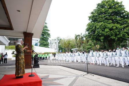 Beri Semangat, Bupati Anna Resmi Lepas Atlet Kontingen untuk Porprov Ke-VII Jatim 2022 (Foto IST)