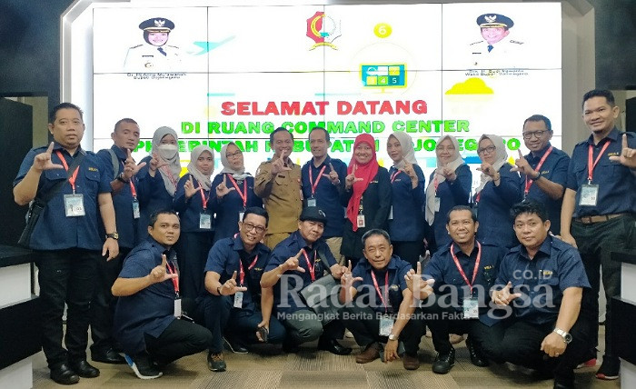 Dinas Komunikasi dan Informatika (Kominfo) Bojonegoro menerima kunjungan Tim Studi Lapangan Peserta Pelatihan Kepemimpinan Administrator (PKA) Angkatan I Puslatbang KMP Makassar, Selasa (7/6/2022) (Dok Foto IST)