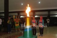  Pelepasan Kirab Obor Api Porprov di Pendapa Arya Wiraraja Lumajang (Foto IST)