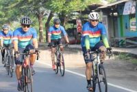 Kapolres Pasuruan AKBP Erick Frendriz, S.I.K., M.Si. bersama Tim gowes TNI dan Komunitas sepeda Kabupaten Pasuruan (Foto IST)