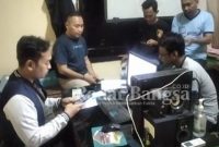 Imam Nawi saat  melaporkan kehilangan motor ke Polres Pasuruan (Dok Foto IST)