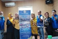 Para Pengurus IKA Unair Cabang Sidoarjo mempersiapkan kegiatan di momentum Idul Adha tahun 2022 (IST)