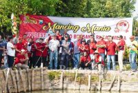 Polresta Sidoarjo mengadakan Mancing Mania Bersama rekan media. Bertempat di Porong, Sidoarjo, Minggu (26/6/2022). (Dok Foto IST)