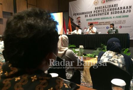 Bawaslu RI melaksanakan Sosialisasi Pengawasan Partisipatif Pemilu 2024 kepada pemilih pemula dan masyarakat Kabupaten Sidoarjo di Aston Hotel, Sabtu (4/6) (Dok Foto IST)