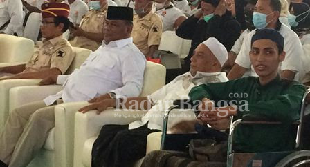 (Dua dari kanan) Anggota DPR-RI Dapil Jatim I Rahmat Muhajirin (Dok Foto IST)