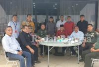 Tampak hadir dalam rapat yakni Ketua Umum SMSI Firdaus, Sekjen SMSI M. Nasir, Ketua Dewan Pertimbangan SMSI Budiman Sudjatmiko, dan Drs KH M Ma’shum Hidayatullah, MM, Hersubeno Arif, dan  unsur dewan penasehat yang diwakili oleh Ervik Ary Susanto, Dewan Pembina Asep Sugiharto, SE, MM, dan unsur Organizing Committee (OC) yang diwakili oleh Gusti Rahmat dan Teddy Budiman, serta beberapa anggota OC lainnya (Dok Foto SMSI Group)