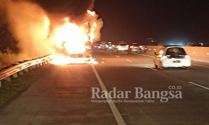 Lokasi kejadian Bus Rosalia yang terbakar (Dok Foto IST)