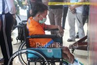 Tampang residivis pelaku pencurian sepeda motor, berinisial 'F' (34) pria asal Kecamatan Tempeh Kabupaten Lumajang. saat di gelar pers release di Mapolres Lumajang (Dok Foto IST)