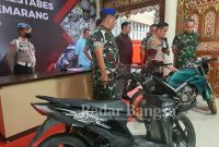 Kapolrestabes Semarang Kombes Pol Irwan Anwar didampingi Kapendam Letkol Inf Bambang Hermanto dalam konferensi pers perkembangan penanganan kasus tersebut di Mapolrestabes Semarang pada Jumat, (22/07)