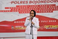 Bupati Anna Mu'awanah Apresiasi Kinerja Polres Bojonegoro, dalam sambutan di  Hari Bhayangkara ke -76. di polres Bojonegoro (Dok Foto IST)