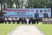 Puncak Hari Bhayangkara Ke-76, Forkopimda Bojonegoro Ikuti Upacara di Alun-alun (Dok Foto IST)