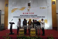 Komisi Informasi Provinsi Sumatera Barat laksanakan sosialisasi dan Bimbingan Teknis Monitoring dan Evaluasi keterbukaan informasi publik kepada Badan Publik se Sumatera Barat yang bertempat di Grand Rocky Hotel Bukittinggi. Kamis (07/07/2022)  (Dok Istimewah)