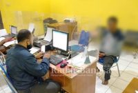 Pelaku pengadar narkoba saat di BAP Polisi (Dok Foto IST)