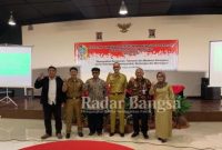 Bertempat di hall Barata Convention Center Tulungagung, Badan Kesatuan Bangsa dan Politik (BAKESBANGPOL) Kabupaten Tulungagung selenggarakan sosialisasi pembinaan kerukunan antar umat beragama (Dok Foto IST)