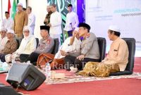 Kapolri Jenderal Listyo Sigit Prabowo beserta rombongan pejabat Mabes Polri diantaranya Asrena Kapolri Irjen Pol Wahyu Hadiningrat, As SDM Kapolri Irjen Pol Wahyu Widada, Aslog Kapolri Irjen Pol R.P Argo Yuwono dan Dirtipidsiber Bareskrim Polri Brigjen Asep Edi Suheri dengan didampingi Kapolda Jatim Irjen Pol Nico Afinta Sabtu (6/7/2022) 