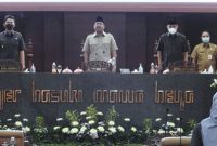 Wakil Gubernur Jatim, Emil Elestianto saat membacakan jawaban dana cadangan Pilgub 2024 (IST)