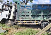 Dump Truk yang terlibat kecelakaan