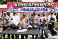 Kapolres Jepara AKBP Warsono saat Konferensi Pers Ungkap Kasus di Mapolres Jepara, Senin (31/10/2022).