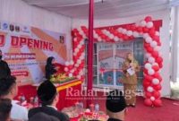  Bupati Tanggamus Provinsi Lampung Hj. Dewi Handajani, Menghadiri dan Meresmikan Grand Opening Elektronik Samsat Desa 