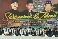 Persaudaraan Setia Hati Terate (PSHT) Cabang Jember  bersholawat dI Padepokan Agung Jalan Merak No.10, Kota Madiun, Jawa Timur, Minggu (13/11/2022) (IST)