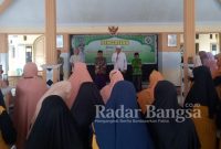 Desa Tukum Kecamatan Tekung, Gelar Pengajian Umum dalam rangka Selamatan Desa dan Sambut Tahun Baru 2023, di balai Desa Tukum, Jum'at (30/12/2022) (Dok foto Riyaman/Radarbangsa.co.id)