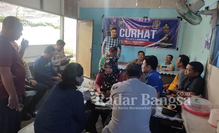 Saat Gelar Cangkrukan di warkop Lurahe (30/12) (Dok RadarBangsa)