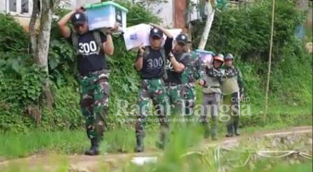 Pelaksanaan tugas misi suci kemanusiaan prajurit TNI- AD di Cianjur (IST)