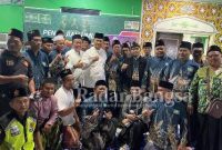 Bupati Lamongan Yuhronur Efendi saat menghadiri  pengajian umum dalam rangka silaturahmi bersama Ulama' dan Umaro', di NU Jalan Kebun Selangor Kuala Lumpur Malaysia. Sabtu (21/1) (Dok for RadarBangsa.co.id)
