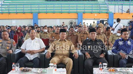 Bupati Lamongan Yuhronur Efendi (Dok Kmf for RadarBangsa.co.id)