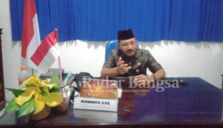 Kepala Bidang (Kabid) Guru dan Tenaga Kependidikan, Dinas Pendidikan Kabupaten Lumajang Jawa Timur, Herwanto, S.Pd. (Dok Foto : Riyaman/Radarbangsa.co.id)