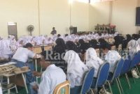 Siswa siswi SMAN 4 Sedang mengikuti pelatihan jurnalis .Sabtu (21/1/2023) (Foto : Rino Tutuko )