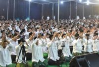 Ribuaan penerbang ramaikan HUT Sidoarjo ,Sabtu Malam(21/1/2023) Di Gor Sidoarjo (Foto :Rino Tutuko )