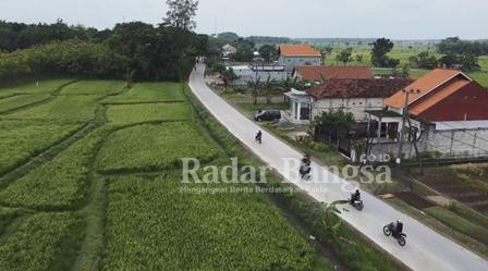 Jalan poros di ruas Buluk-Sukorame r, Kamis (2/2). (Dok Pemkab for RB)