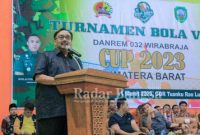 Benny Utama Bupati Pasaman berikan arahan saat Pembukaan Turnamen Bola Volly Danrem 032/Wirabraja Cup l di Gedung Olahraga Gor Tuanku Rao Lubuk Sikaping (Dok Pemkab Pasaman for Yulia)