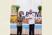 Drs.Mara Ondak.MM, Sekda Pasaman mewakili Pemerintah Kab Pasaman lakukan Perjanjian Kerjasama Sama Tanda tangan Elektronik dengan BSSN (Dok foto Yulia)