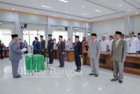 Bupati Benny Utama Lantik dan kukuhkan 7 pejabat eselon 2, dilingkungan Pemkab Pasaman (Dok Yulia)