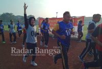 Seluruh jajaran polresta melakukan tes kesehatan ,Jumat (10/3) di Gor Jenggolo (Foto : Rino Tutuko )