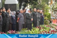 Apel pagi Gubernur Jawa Timur, Khofifah Indar Parawansa bersama ASN dan jajaran Kepala OPD di lingkungan Pemprov Jatim (Dok foto Pemprov Jatim)