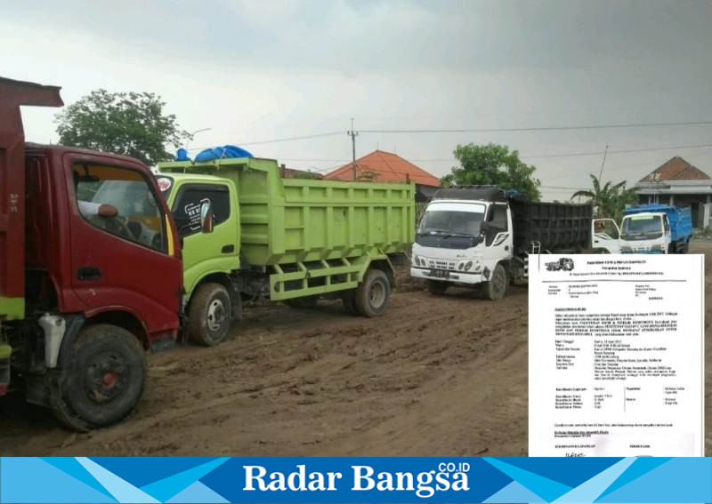 Terlihat ratusan Dump Truk yang berhenti akibat galian C ditutup (Dok foto Surah)