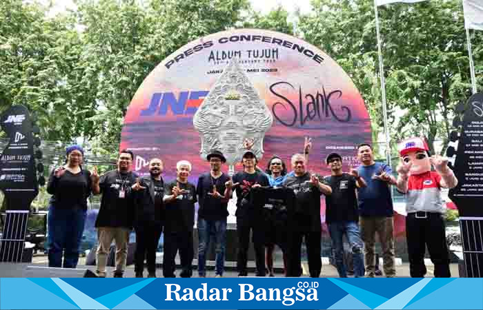 JNE bersama Band SLANK saat tour (Dok foto JNE for RadarBangsa.co.id)