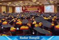 Acara yudisium dan pelepasan calon wisudawan diselenggarakan di Patra Jasa Convention Hall, jalan Sisingamangaraja, Kota Semarang, Jawa Tengah, Sabtu (13/05/2023). (Dok foto IST)