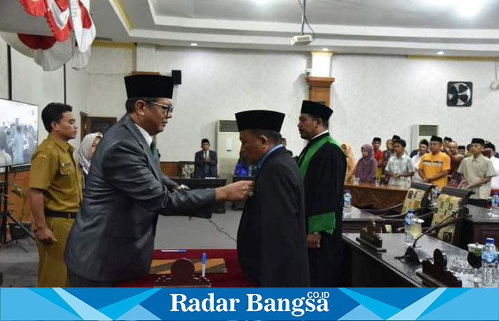 Pelantikan Pengganti Antar Waktu (PAW) Fraksi Partai Amanat Nasional ( PAN) sisa masa jabatan 2019 – 2024, Senin (5/6/2023).